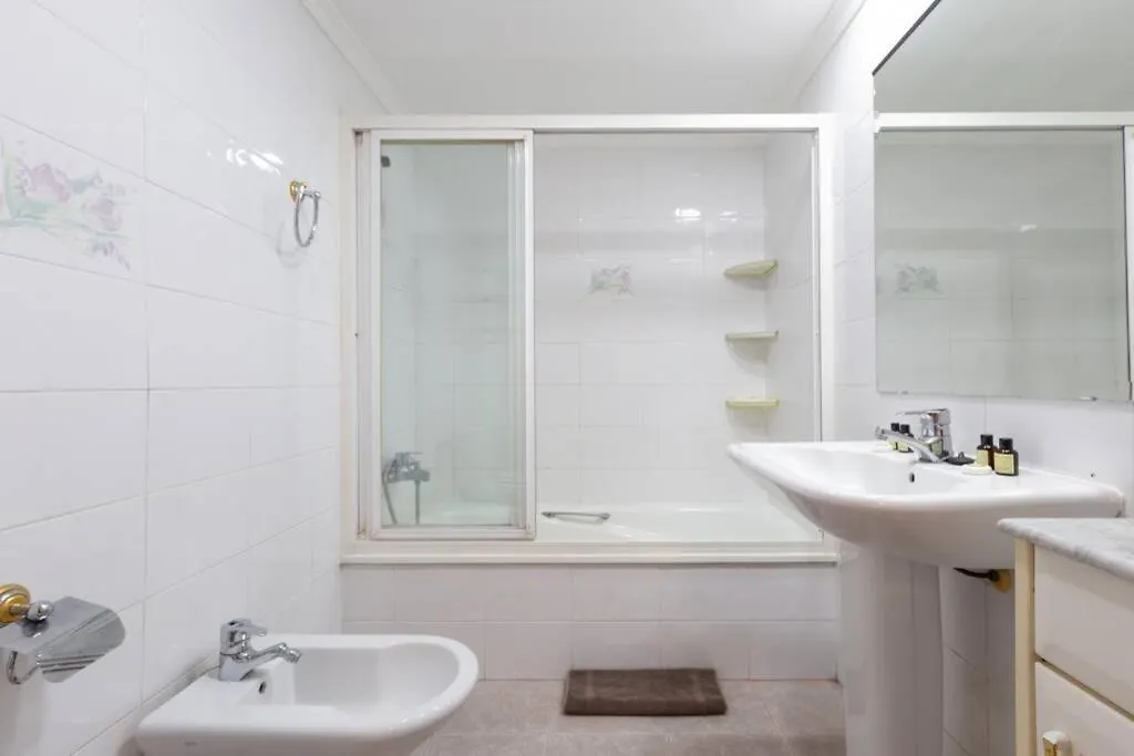 Playa Huelin Apartamento Apartment Malaga