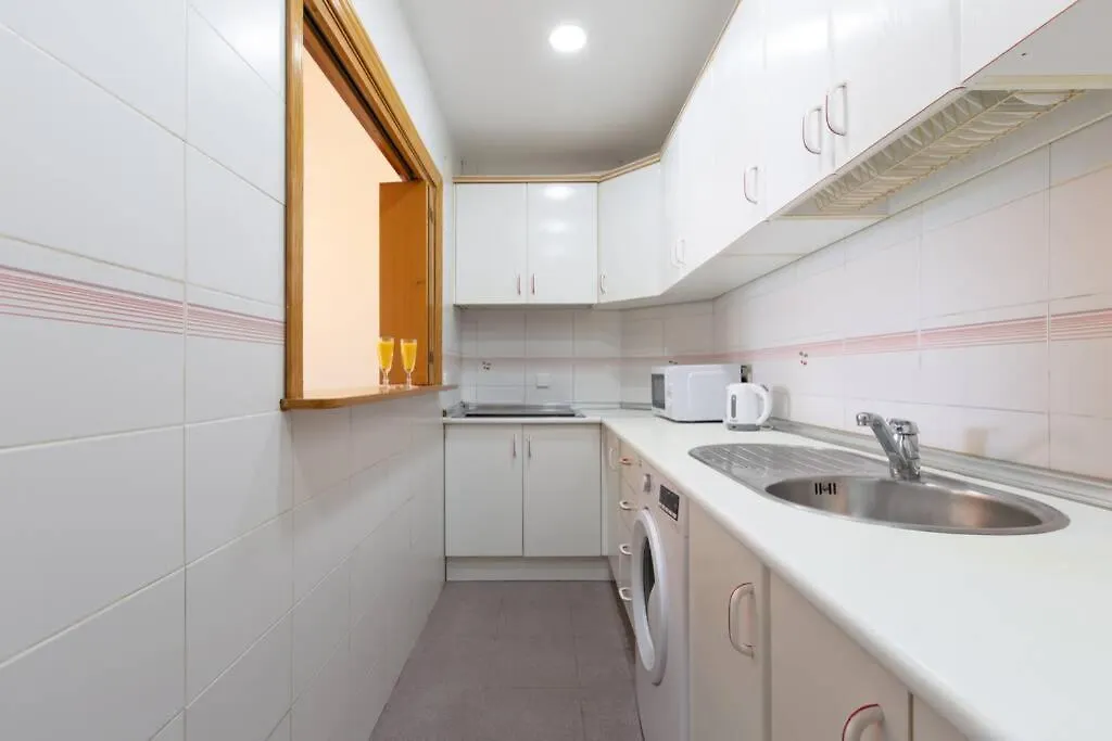 Playa Huelin Apartamento Apartment Malaga
