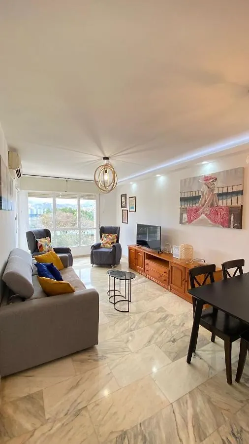 Playa Huelin Apartamento Apartment Malaga