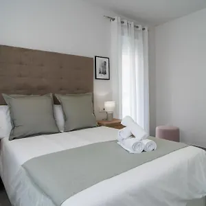 Aac - Con Terraza, Muy Amplio, Totalmente Equipado, Cerca Del Centro Y Nuevo! Malaga