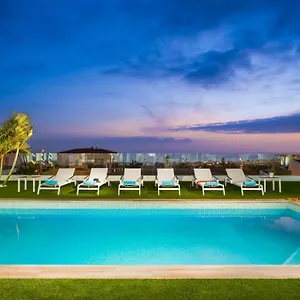 https://villa-valentina-ocean-view-heated-pool.tenerifehoteles.net