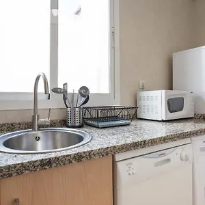 https://apartamentos-tucan-malaga.hotelsinnerja.org