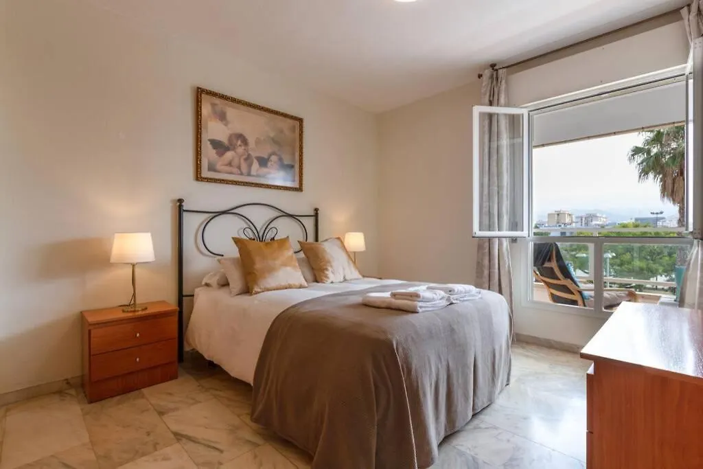 Playa Huelin Apartamento Apartment Malaga